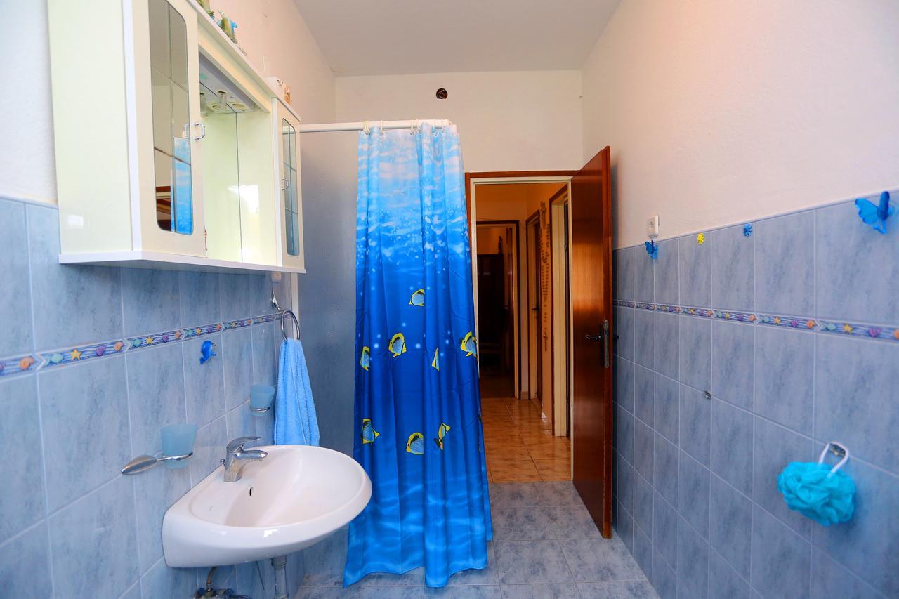 Apartments M&J ซูเปตาร์ ภายนอก รูปภาพ